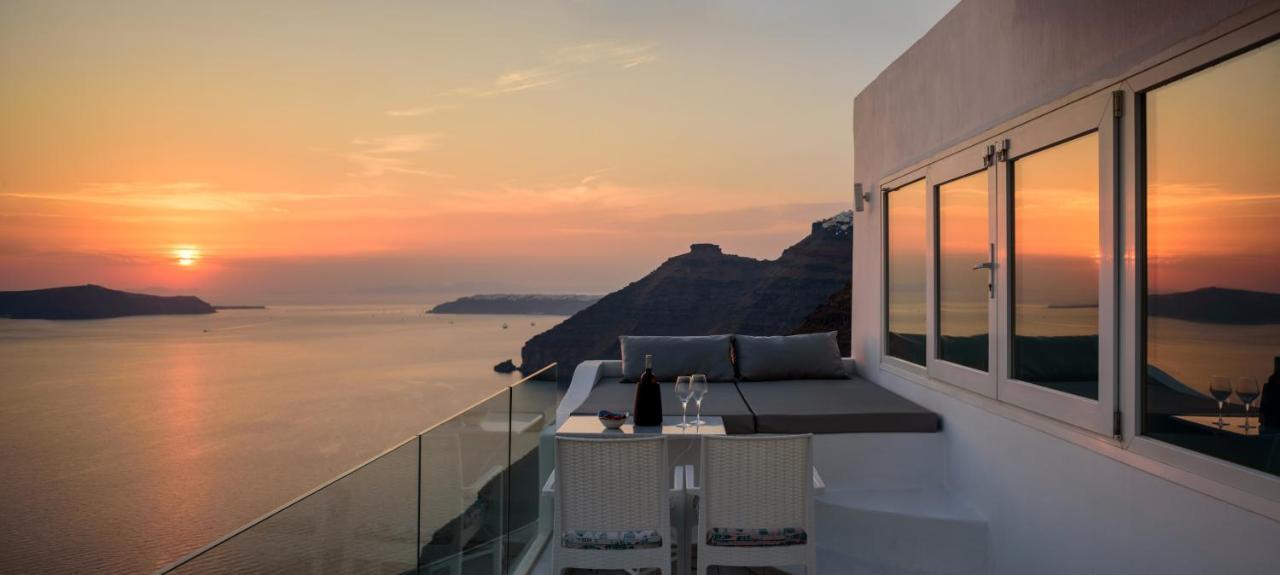 Fira Deep Blue Suites Extérieur photo