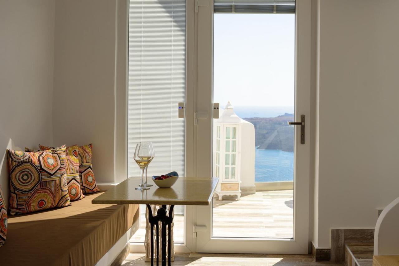 Fira Deep Blue Suites Extérieur photo